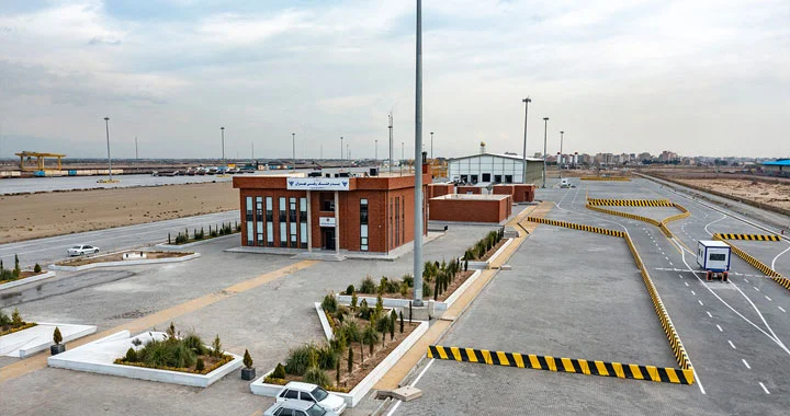 بندر خشک آپرین